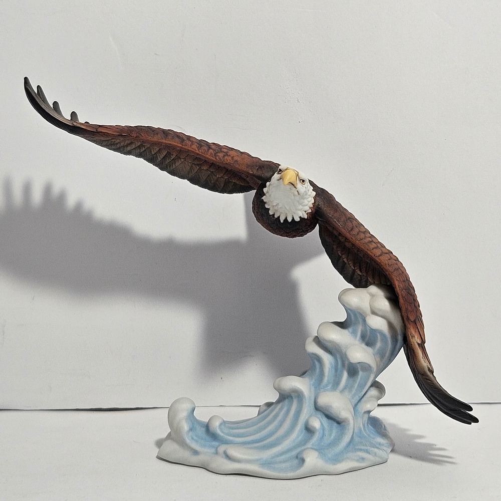 Lenox Sea Scout Bald Eagle Fine Porcelain Figurine 1996 Handcrafted Bird Statue